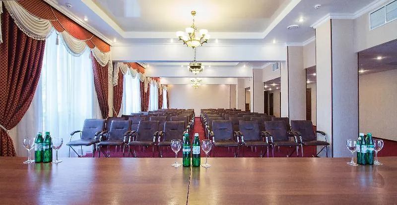 Ukraine Hotel Κίεβο 4*,  Ουκρανία