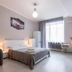 Apartment Home-hotel On Maidan Nezalezhnosti Square