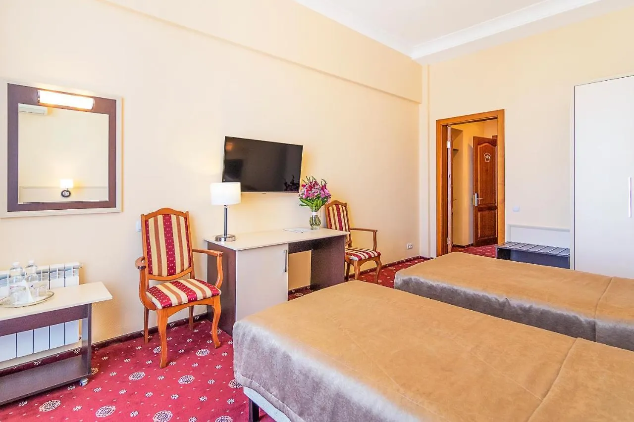 Ukraine Hotel Kyiv