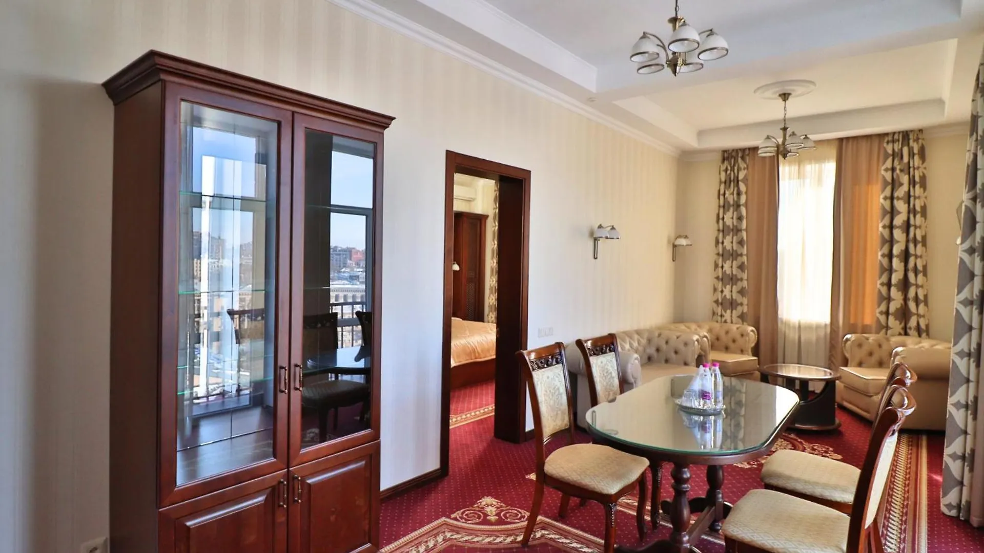 Ukraine Hotel Kyiv